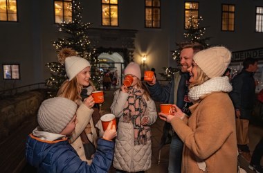 Flammende Schlossweihnacht in St. Peter in der Au, © Josef Wittibschlager