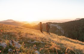 Herbstliches Wandern, © Josef Wittibschlager