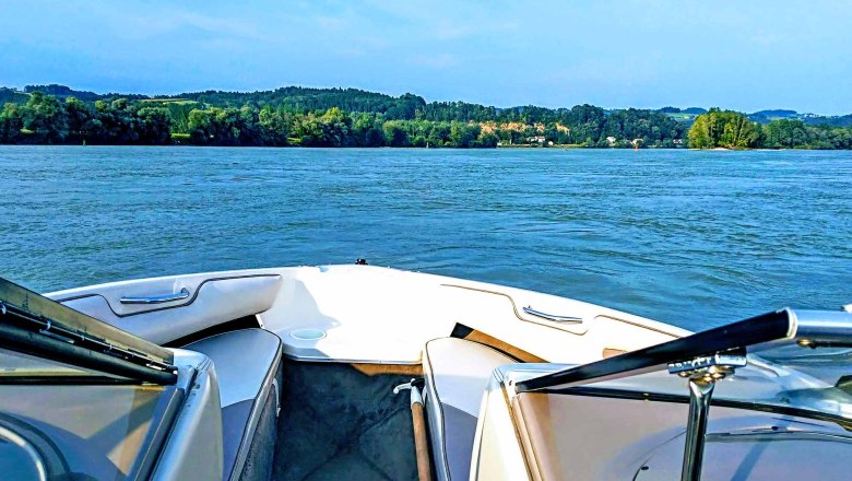 Boat, &copy; Leichtfried-Schiefer