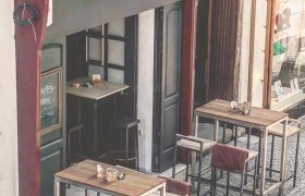 Caf&eacute; Bar Mittndrin, &copy; Mittndrin | Hubner