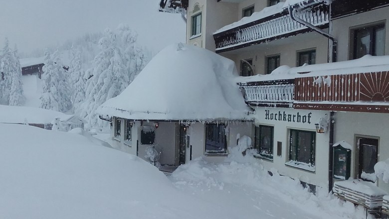 Hochkarhof im Winter, &copy; Fam. Kronsteiner