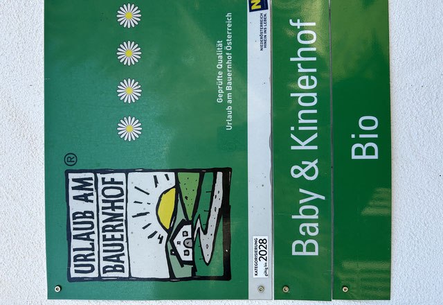 Certifik&aacute;t Baby & Kinderhof, &copy; Julia Heigl