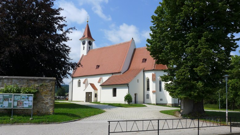 Kirche Neidling, &copy; August Pachschw&ouml;ll
