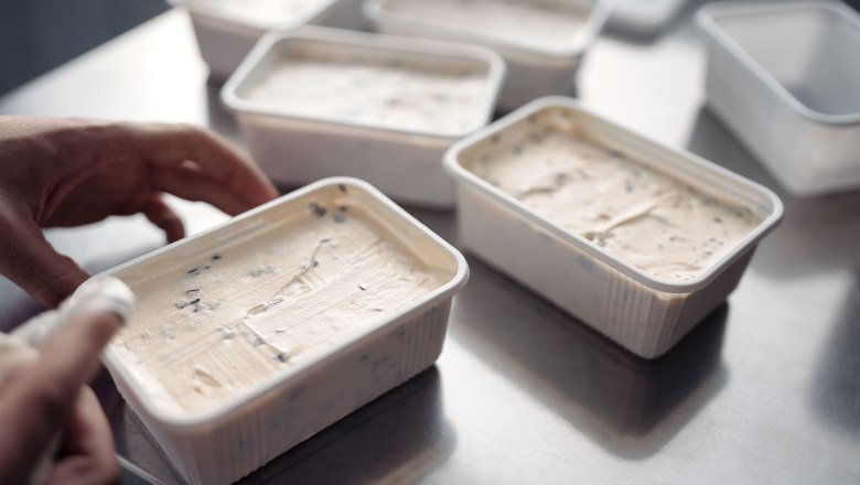 Bauernhofeis Gebetsberger, &copy; Moststra&szlig;e, dochbodnliacht