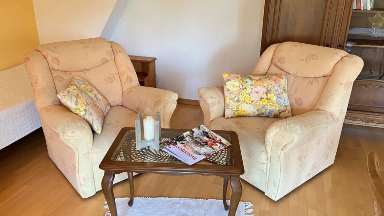 Upper floor sitting area, &copy; Familie Schlager