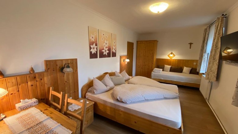 strassbauer_lothspieler_rosenhofbirn_image2, © Lothspieler