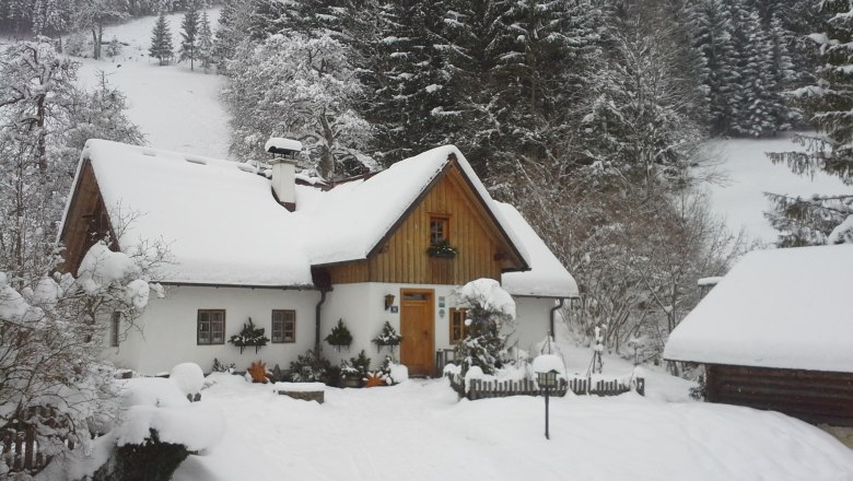 Rekreačn&iacute; dům Lenzau na sněhu, &copy; Ferienhaus Lenzau im Schnee