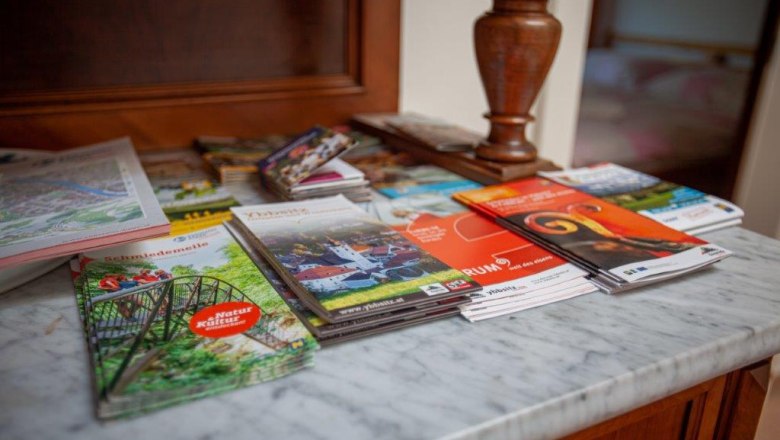 Gear, &copy; itjproductions