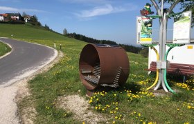 Windhag armchair, &copy; Eisenstra&szlig;e Nieder&ouml;sterreich