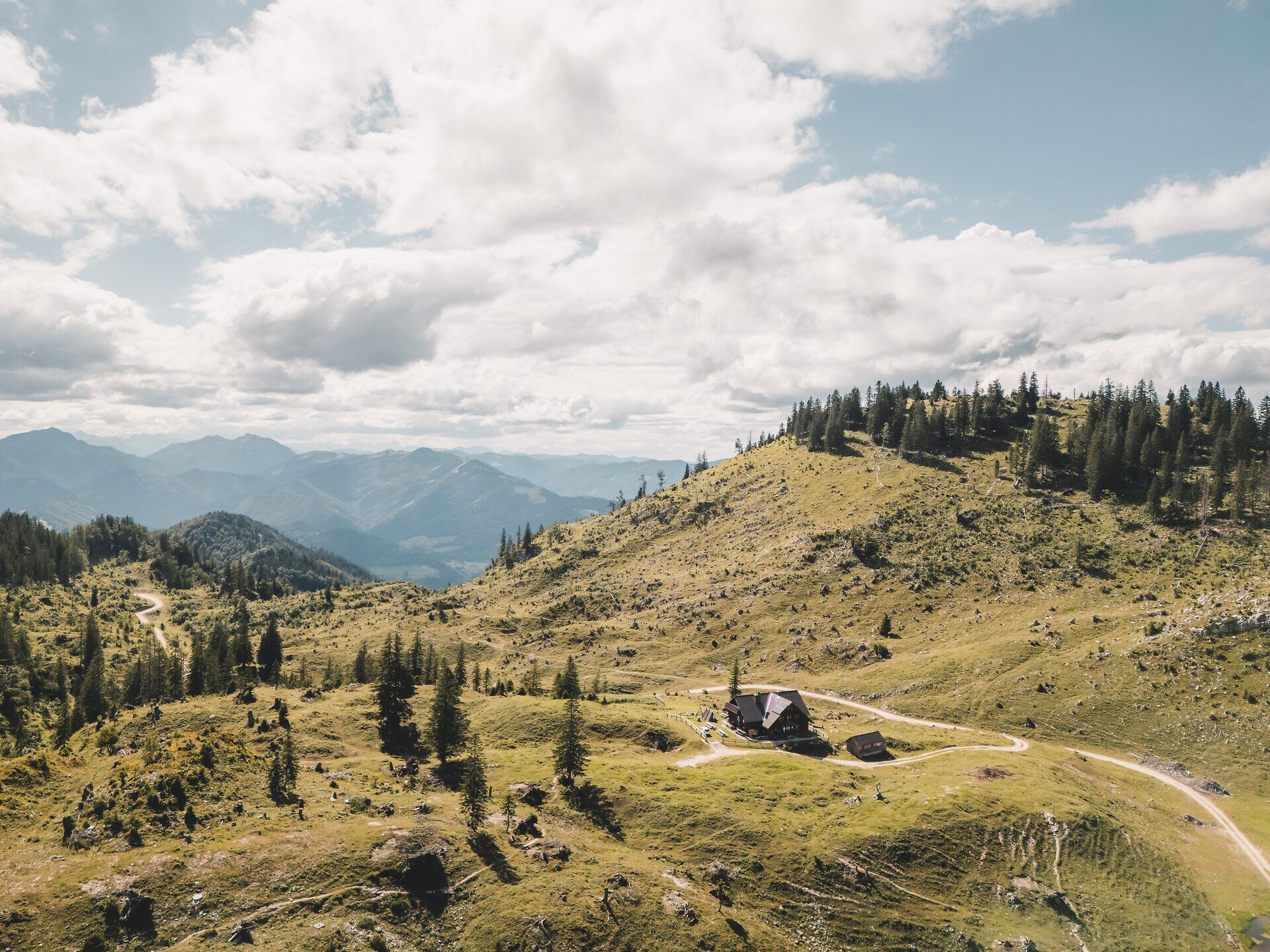 Ybbstalerhütte auf der Dürrensteinalm im Mostviertel nahe dem Lunzer See.