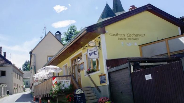 Kirchenwirt Familie Halbwax, © stadtaustellung.at Kirchenwirt Familie Halbwax, © stadtaustellung.at