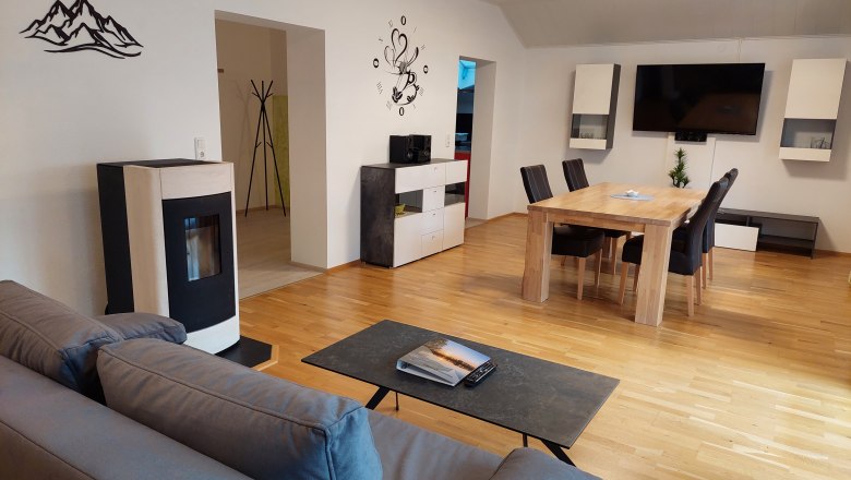 Living room with dining area - Panoramic view apartment, © Fürst Living room with dining area - Panoramic view apartment, © Fürst