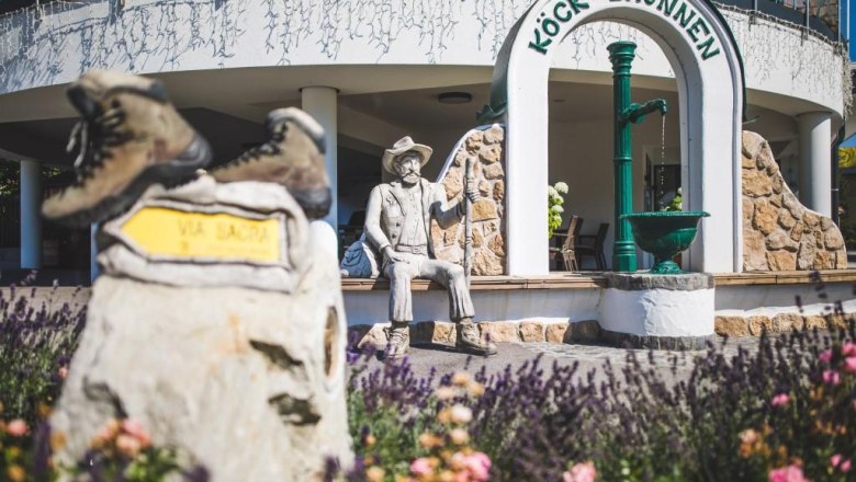 Ko'eck fountain, © Fred Lindmoser