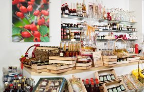 Im Hetscherlshop gibt es viele K&ouml;stlichkeiten f&uuml;r zuhause., &copy; Macher GmbH