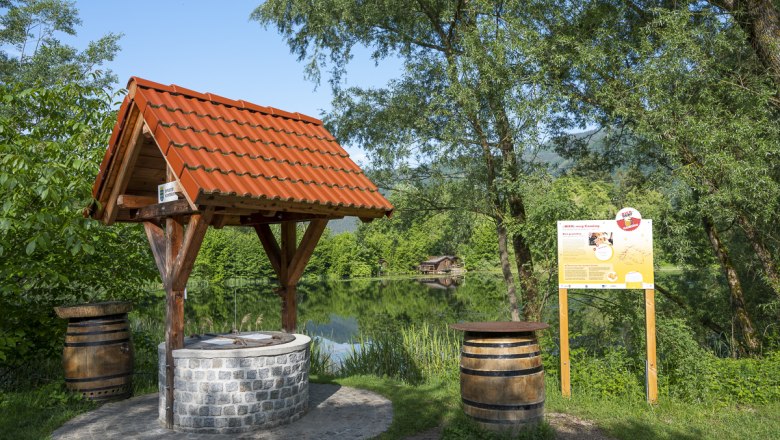 The beer-fountain at "Weiglteich"-pond, © Theo Kust