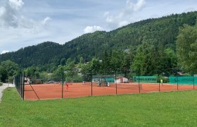 Tennis court, &copy; Ybbstaler Alpen, Jessica Hraby