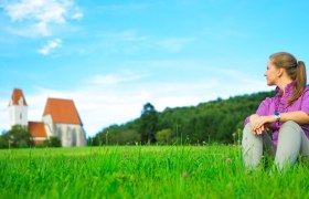 Wanderrast vor Mauer, &copy; Region Dunkelsteinerwald