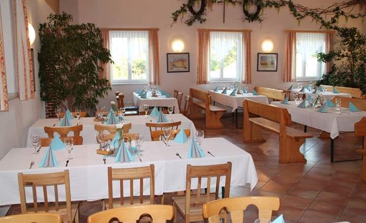 Wine tavern, © Fam. Bauer