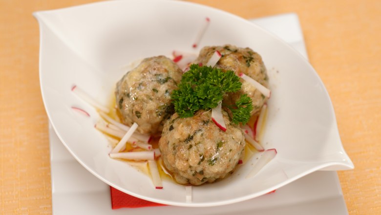 Unkrautkn&ouml;del, &copy; Foto Bauer