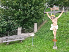 Graberh&auml;usel &uacute;t menti kereszt, &copy; Andreas Aigner