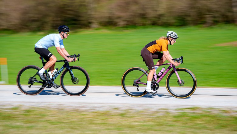 Mit dem Rennrad unterwegs, © Josef Bollwein