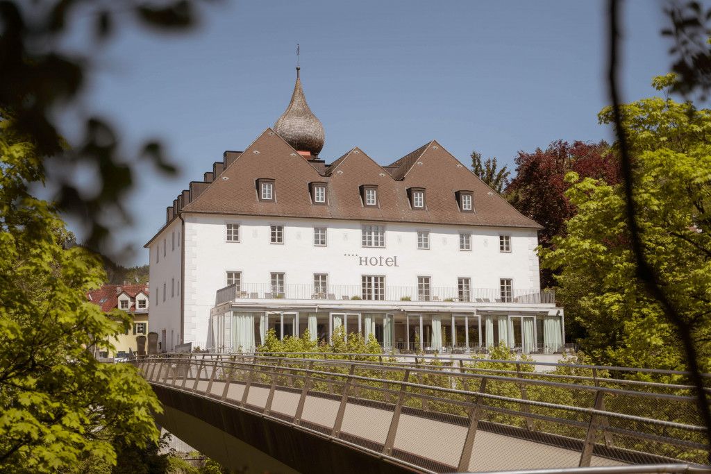 Das Schloss an der Eisenstrasse 