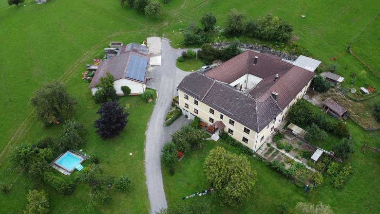 Hofansicht Landhof Familie Weinbacher, © Familie Weinbacher Hofansicht Landhof Familie Weinbacher, © Familie Weinbacher