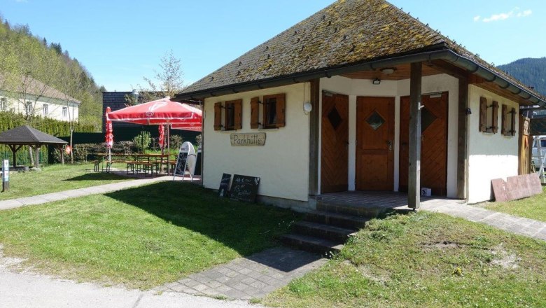 Parkh&uuml;tte im Sommer, &copy; Familie Blieweis