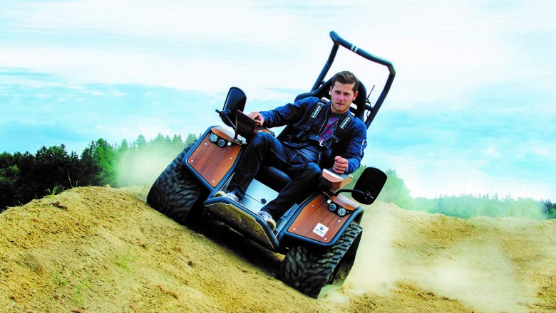 Off-road gopher driving, © webgrafix.at