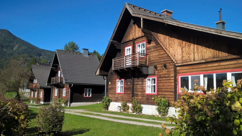 Hausansicht Sommer, &copy; Susi Heigl