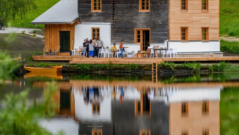 walster10_aussen_spiegelung-im-see_cgrapple, &copy; grapple