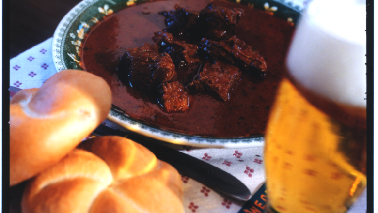 Goulash, © Valerie Rosenburg