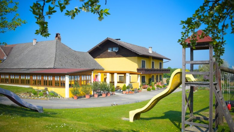 Wine tavern Dorner, © Gemeinde Weinburg