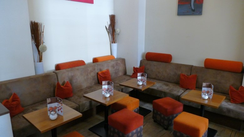 Café in Palais Wellenstein, © Marketing St.Pölten GmbH