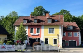 Lindenhof in Ybbs an der Donau, Aussenansicht, © Lindenhof