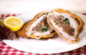 gefülltes Schnitzel, © Fotografin Renate