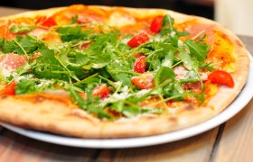 Auch Radfahrer m&ouml;gen Pizza, &copy; Pixabay