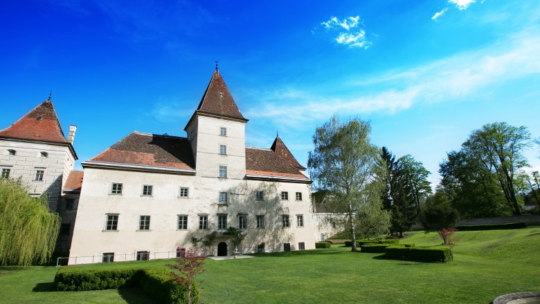 Schloss Walpersdorf mit Garten, © Schwarz-König.at